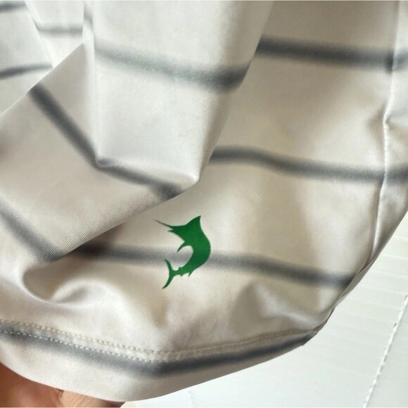 Reel Legends Linnea Szymanski Keep It Cool Size L Pineapple Tank Top Women’s - Picture 7 of 8